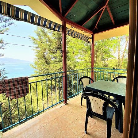 Ramo'S Cozy Beachside Haven With Panoramic Views - 1St Vlorë Eksteriør bilde