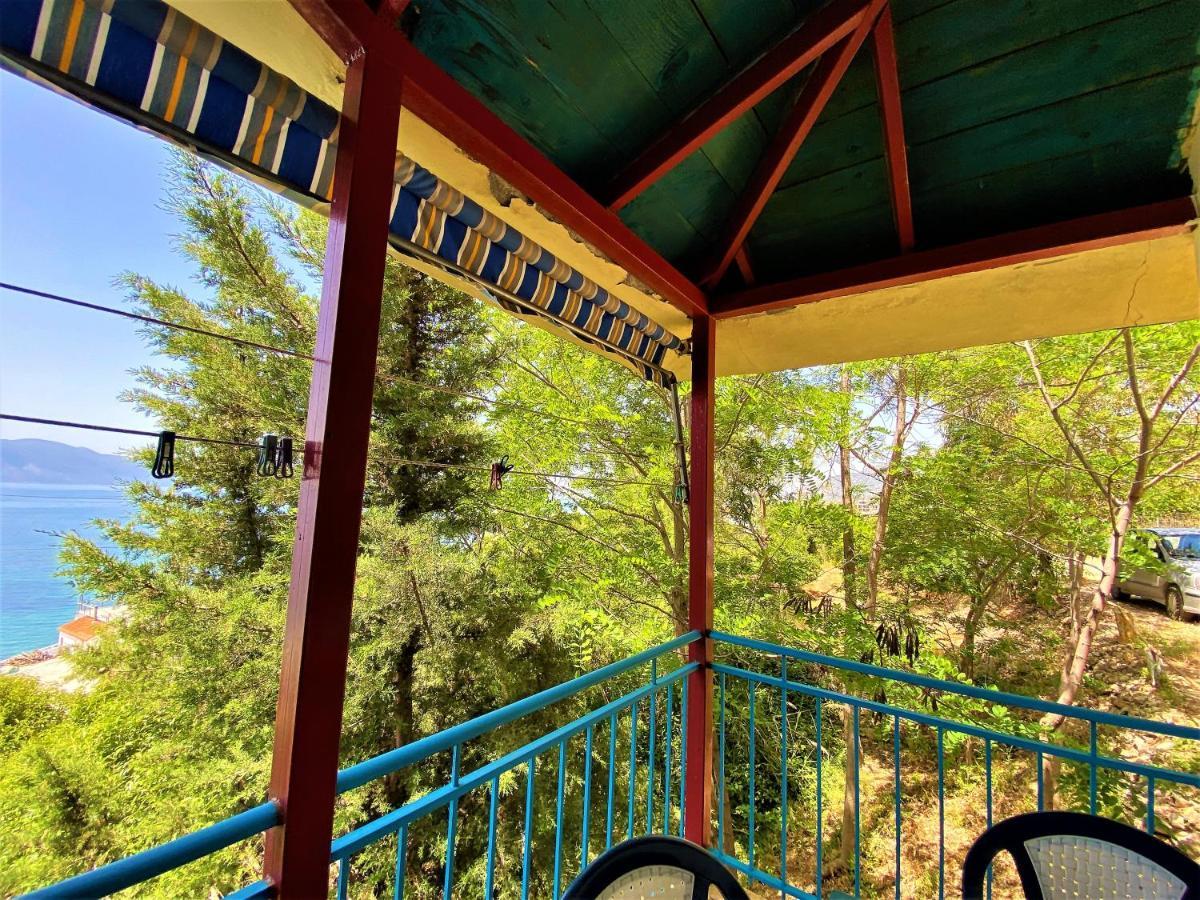 Ramo'S Cozy Beachside Haven With Panoramic Views - 1St Vlorë Eksteriør bilde